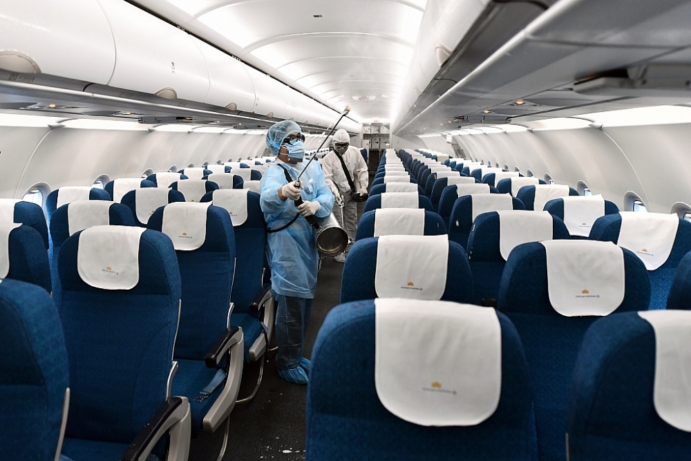 Ưu tiên tiêm vaccine đợt 1 cho nhân viên hàng không