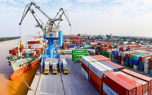 Trung Quốc vẫn là thị trường nhập khẩu lớn nhất của Việt Nam trong 4 tháng đầu năm