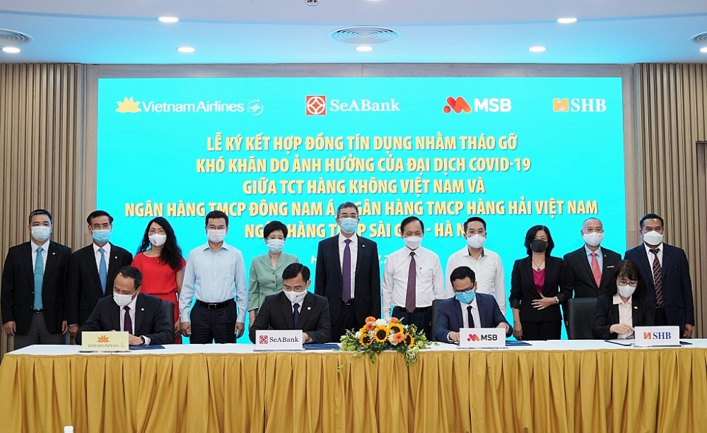 3 ngân hàng “bơm” 4.000 tỷ đồng cho Vietnam Airlines
