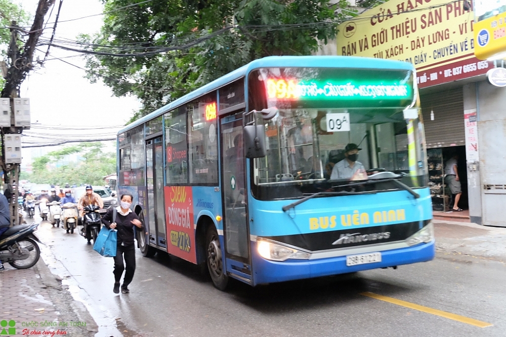 Hà Nội: Vận tải hành khách công cộng hoạt động lại từ tháng 10?