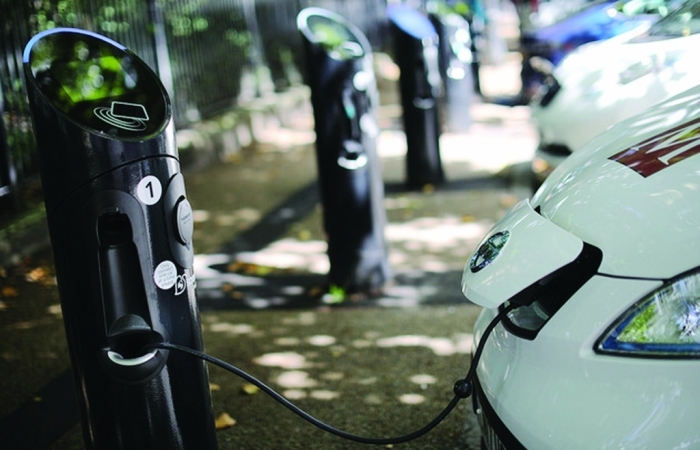 Nghiên cứu chính sách thuế tiêu thụ đặc biệt để khuyến khích sản xuất xe điện