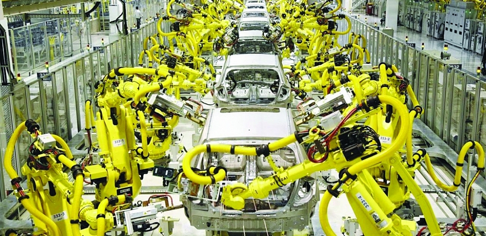 Tự động hóa giúp các nhà máy Trung Quốc tập trung vào các dây chuyền sản xuất cao cấp đòi hỏi độ chính xác cao