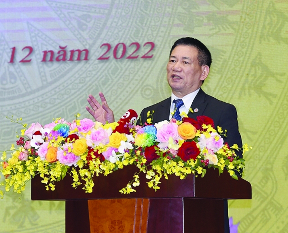 Bộ trưởng Bộ Tài chính Hồ Đức Phớc phát biểu tại hội nghị. 
