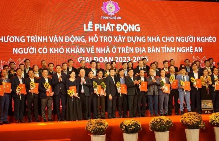 Phát động ủng hộ xóa 200 nhà tạm cho đồng bào vùng cao ở Nghệ An