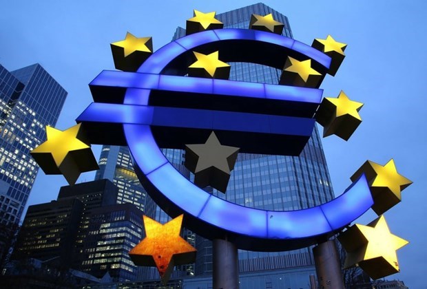 EU canh bao suy thoai do COVID-19 co the pha vo Eurozone hinh anh 1