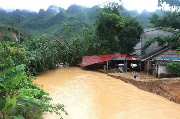 mua lon gay thiet hai o nhieu dia phuong cua ha giang quang ninh