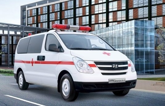 Miễn thuế NK ô tô cứu thương phục vụ phòng chống dịch tặng Bệnh viện Nhiệt đới TƯ