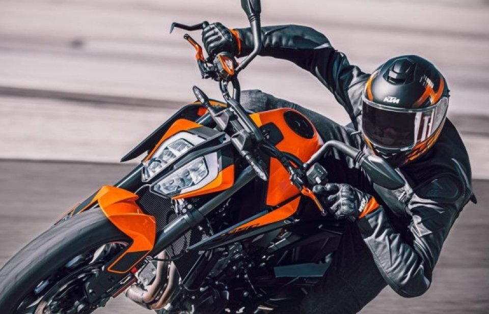 Ảnh chi tiết KTM 890 Duke 2021 công suất 115 mã lực