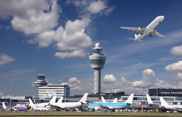 Lưu lượng vận tải hàng không châu Âu năm 2022 phục hồi mạnh