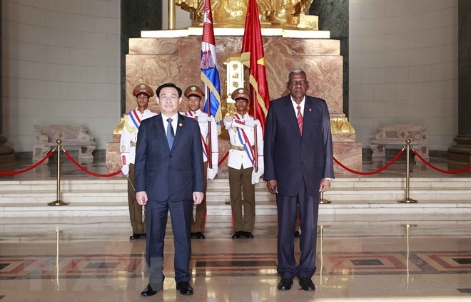 Quan hệ đặc biệt Việt Nam-Cuba phát triển sinh động và thực chất