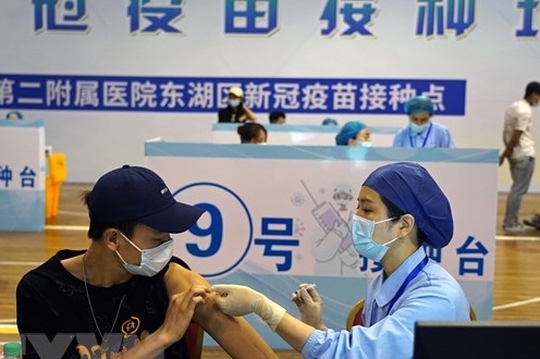 Hơn 1 tỷ liều vaccine: Dấu mốc chống dịch quan trọng của Trung Quốc